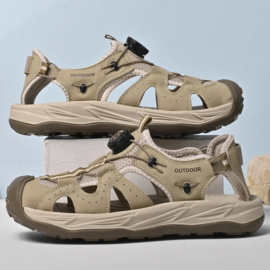 New Fashion Men's Sandals Handmade Summer Beach Shoes Male Breathable Leather Wading Aqua Shoes Outdoor Hollow Shoes Sandalias