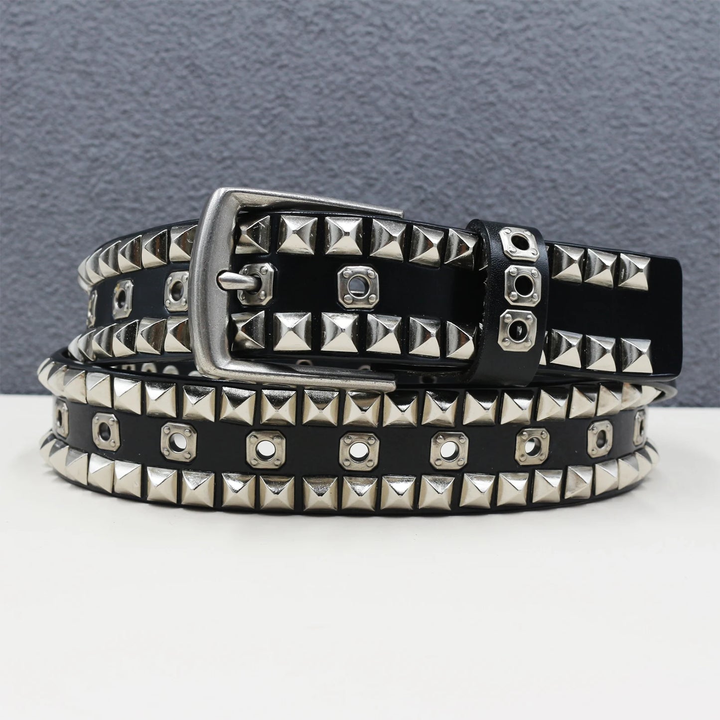 Rock Genuine Leather Luxury Punk Belt Jeans Heavy duty Hollow manual Designer Brand Belt Men Rivet Three-pin buckle Belt Male