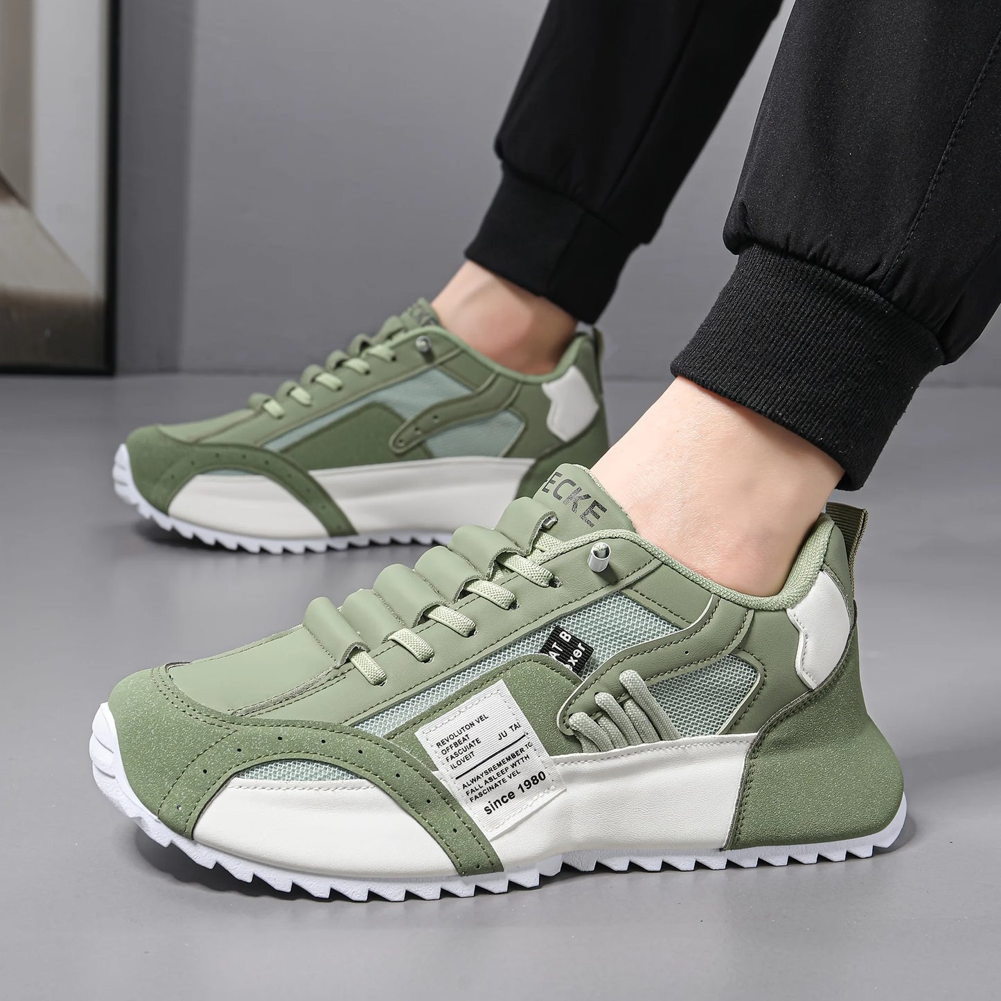Men's Outdoor Casual Shoes, Everyday Casual Running Shoes for Men, Sizes 39 to 47
