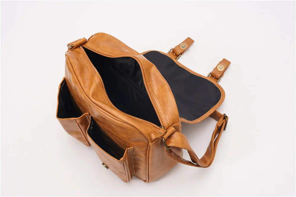 Fashion Japan Style Men's Messenger Bag Soft PU Leather Crossbody Messenger Bag Men Satchels Crossbody Bag Mens Shoulder Bags