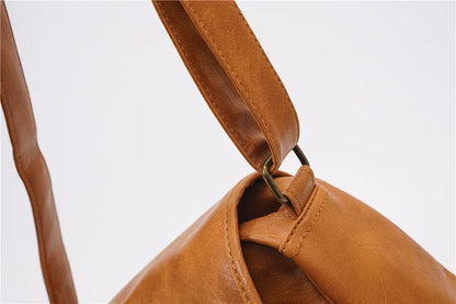 Fashion Japan Style Men's Messenger Bag Soft PU Leather Crossbody Messenger Bag Men Satchels Crossbody Bag Mens Shoulder Bags