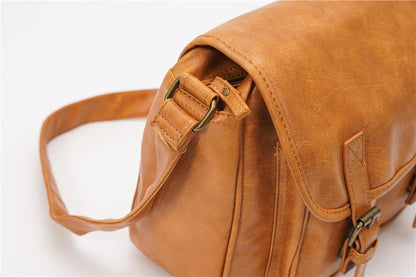 Fashion Japan Style Men's Messenger Bag Soft PU Leather Crossbody Messenger Bag Men Satchels Crossbody Bag Mens Shoulder Bags