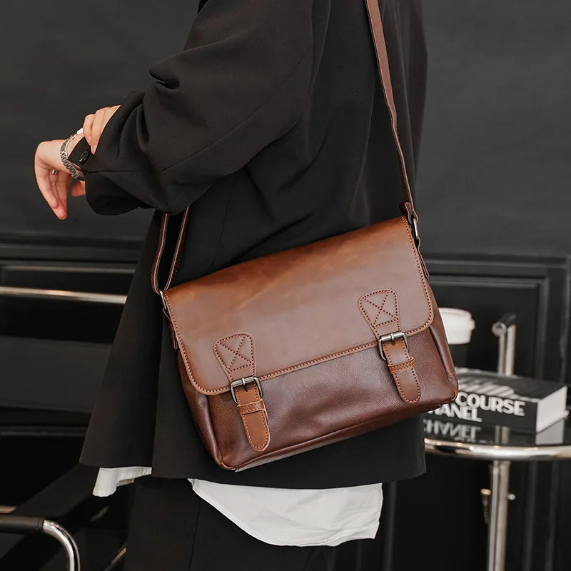 Vintage Men Crossbody Bags Luxury Fashion Shoulder Bag Mens Messenger Bag Laptop Bag Male Briefcase Handbags Daily Work Satchels