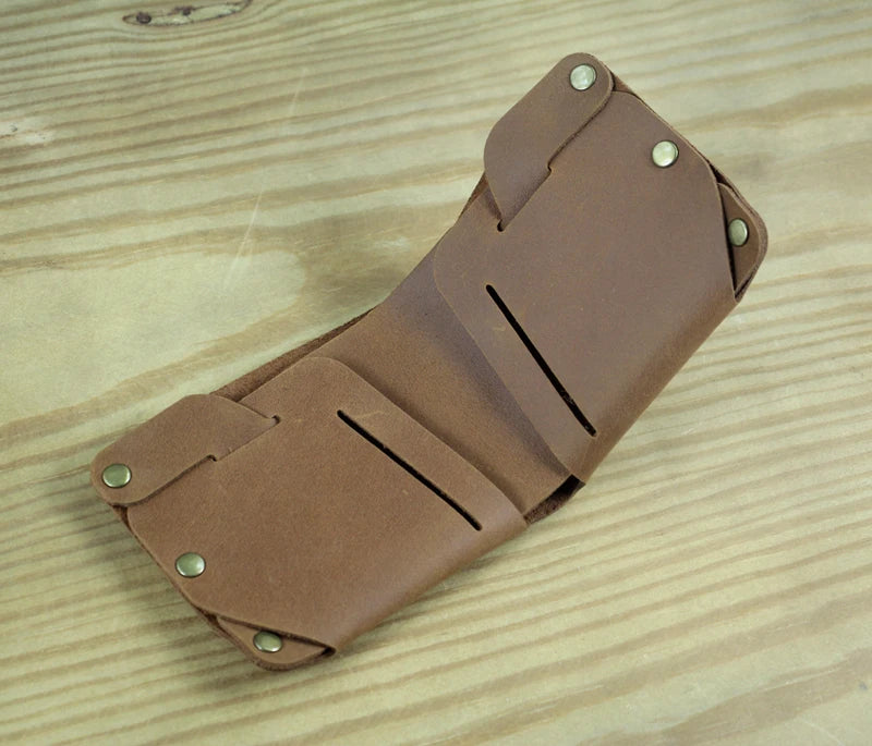 Fashion PUNK Handmade Crazy Horse Genuine Leather Wallet Men Money clip Short Wallet Bag Stud male Purse Card Holder Wallet