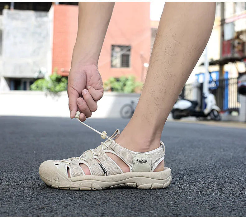Big Size Summer Outdoor Couple Sandals Breathable Men Hiking Shoes Water Beach Men's Sandals Camping Climbing Aqua Men Sneakers