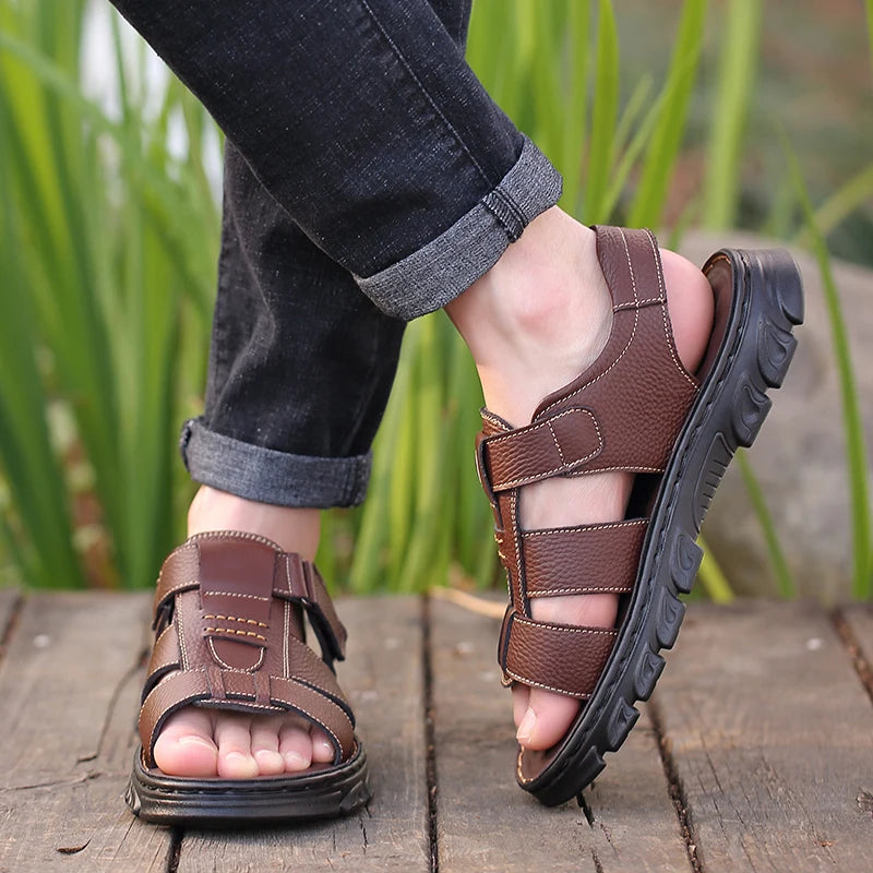 Men's Casual Outdoor Sandals with Adjustable Straps and Non-Slip Sole for Summer Beach Walks, Hiking Trails, and Daily Wear, Per