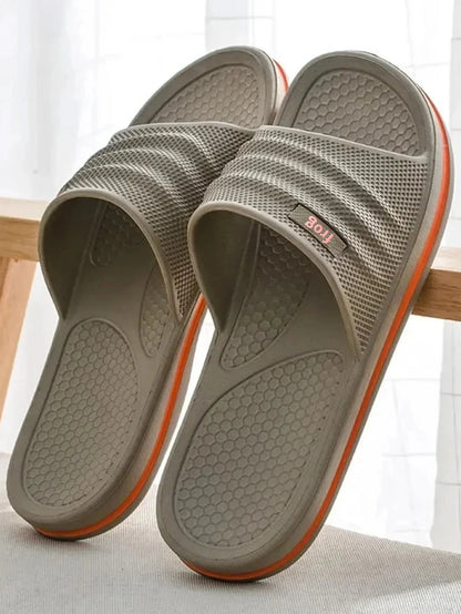 Summer men's slippers with EVA soft sole suitable for comfortable living rooms, bathrooms, and cool sandy beaches