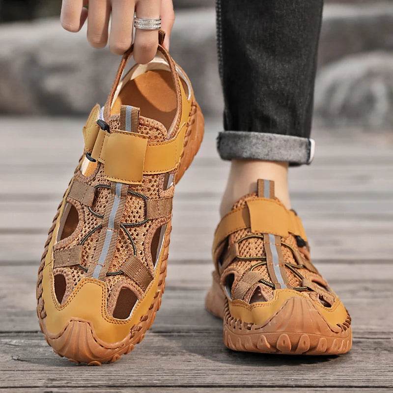 Men Outdoor Protective Toe Sandals Hollow Breathable Mesh Upper Quick Dry Lining Non Slip Walking Camping Driving Casual Shoes