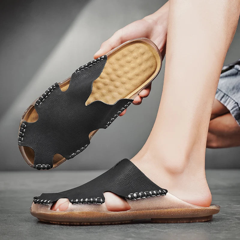 New Quality Leather Non-Slip Slippers Men Beach Sandals Comfortable Summer Shoes Men Slippers Classics Men Flip Flops Big Size