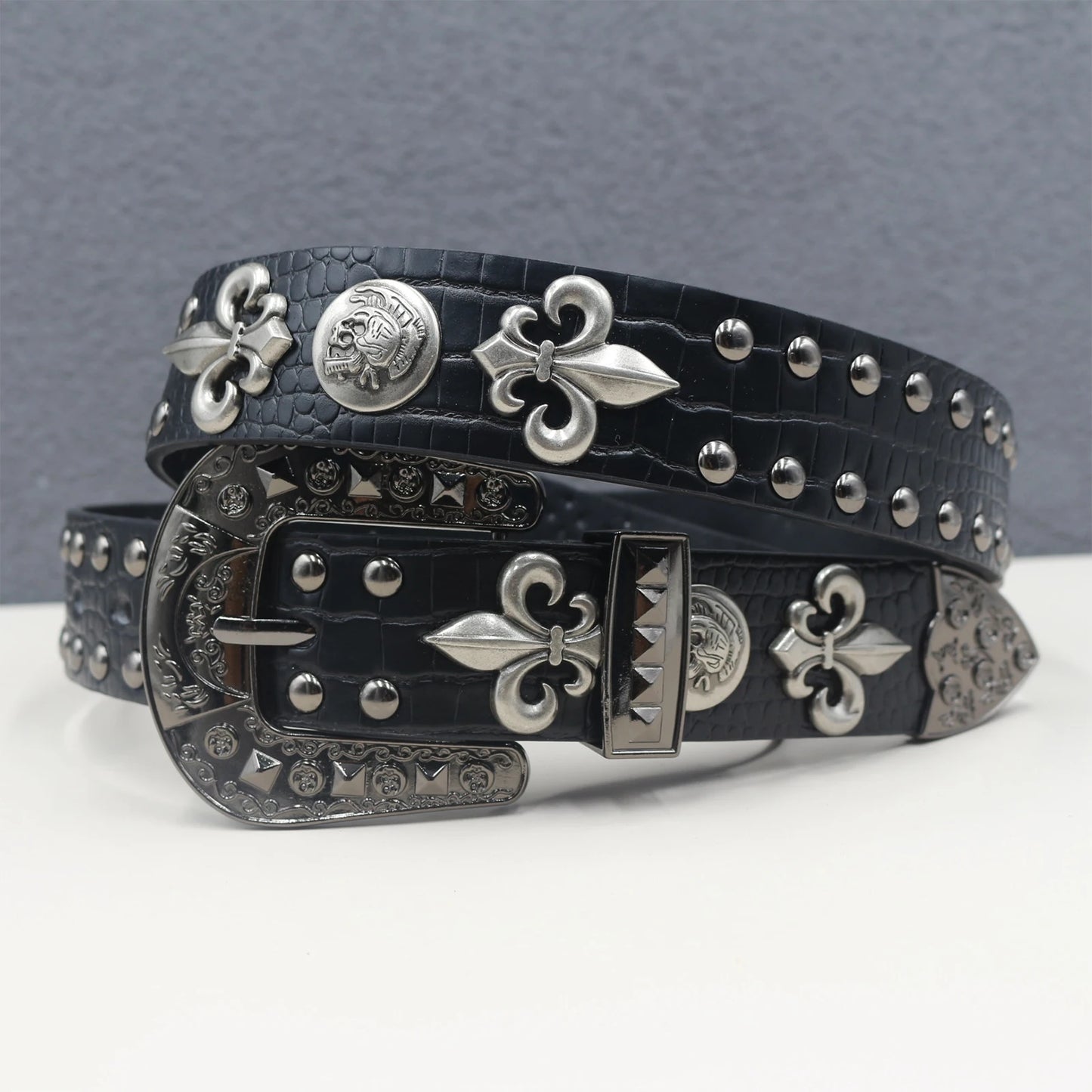 Heart cross rivet belt Punk Belt Unisex Fashion Personality Trend All-match Jeans Accessories Metal Buckle Pu Girdle Retro Y2k