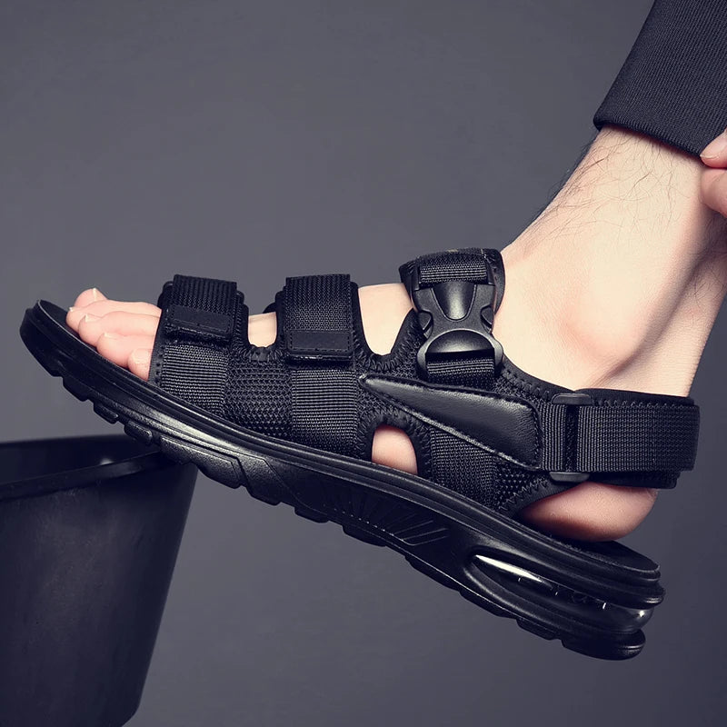 2023 New Design Men Rome Sandals Leather Fashion Sandals Black Men Summer Shoes Comfortable Cushion Soft Gladiator Sandals
