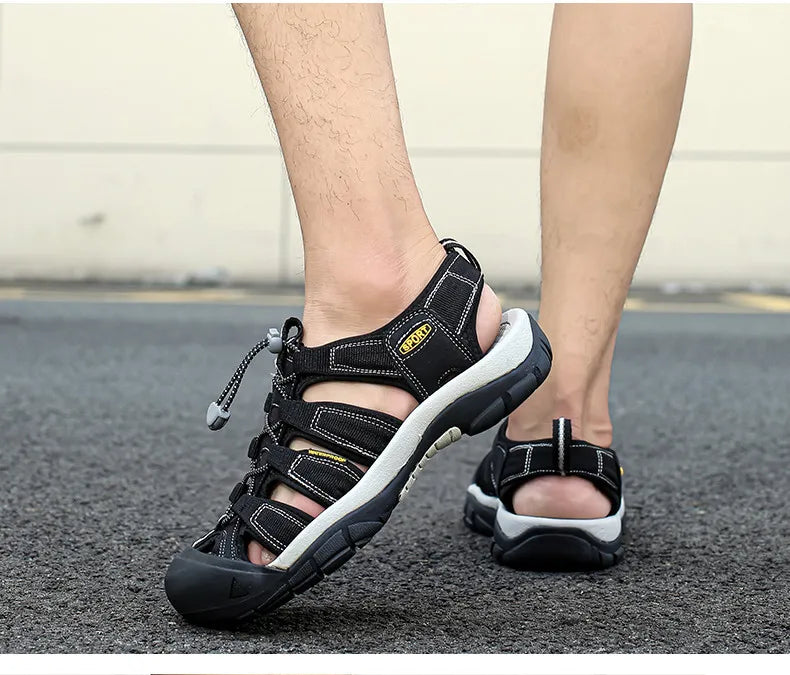 Big Size Summer Outdoor Couple Sandals Breathable Men Hiking Shoes Water Beach Men's Sandals Camping Climbing Aqua Men Sneakers