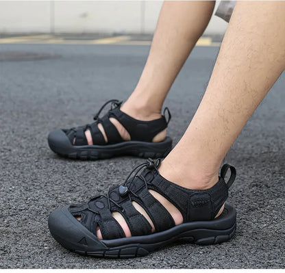 Big Size Summer Outdoor Couple Sandals Breathable Men Hiking Shoes Water Beach Men's Sandals Camping Climbing Aqua Men Sneakers