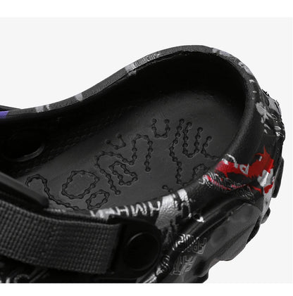 Summer Men Garden Clogs 2025 Summer Slippers for men Outdoor Slide Soft Beach Shoes Male Summer Sandals