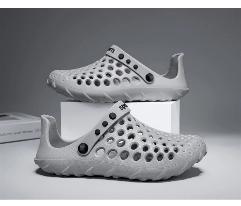 Summer Shoes Men Clogs Eva Slippers Men Flat Sandals Breathable Hole Shoes Men Beach Home Leisure Slides Men Summer Shoes