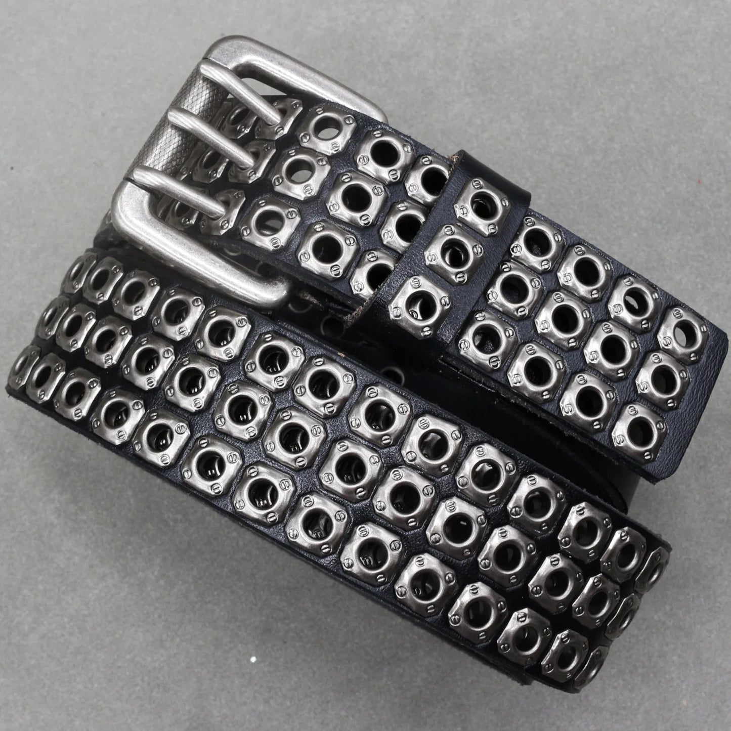 Designer Brand Belt Men Rivet Real Leather Pin Belt Male Black Rock Genuine Leather Cowhide Luxury Punk Belt Jeans