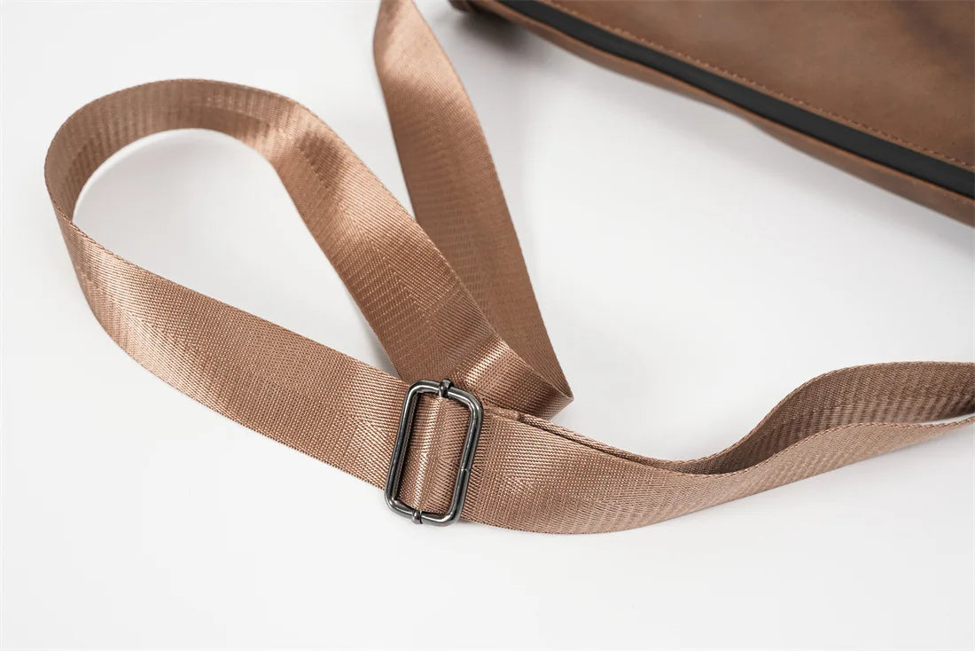 Vintage Fashion Crossbody Bags Men Large Capacity Men Crossbody Shoulder Bag PU Leather Messenger Bag Casual Outdoor Satchels