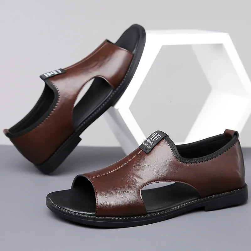 Sandals for Men Brand Casual Shoes Outdoor Fashion Men's Slippers Comfortable Beach Shoes High Quality Leather Men Flat Sandals