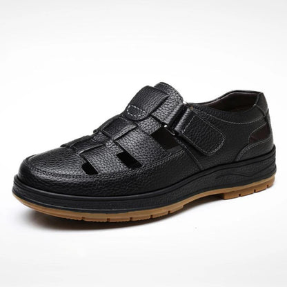 Luxury Brand Genuine Leather Sandals for Mens Outdoor Walking Beach Flats Breathable Casual Leather Soft Bottom Summer Sandals