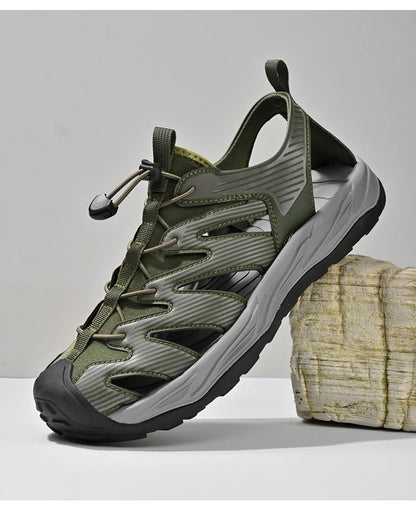 Water-wading quick-drying Baotou Sandals for men 2026 new summer soft soles wearing lightweight non-slip beach shoes for men 46