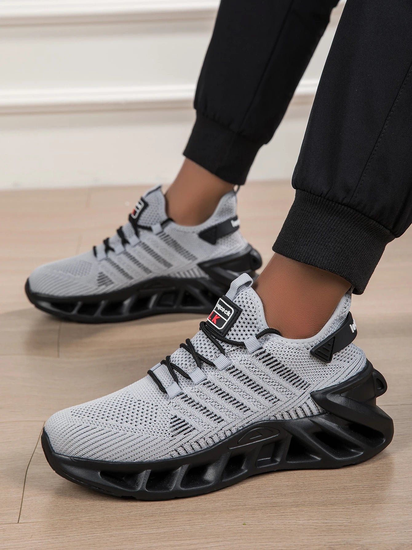 Men's Fashion Versatile Comfortable Lace-up Sports Casual Shoes, Mesh Shoes, Simple Striped All-Season Thick-Soled Trendy Sports