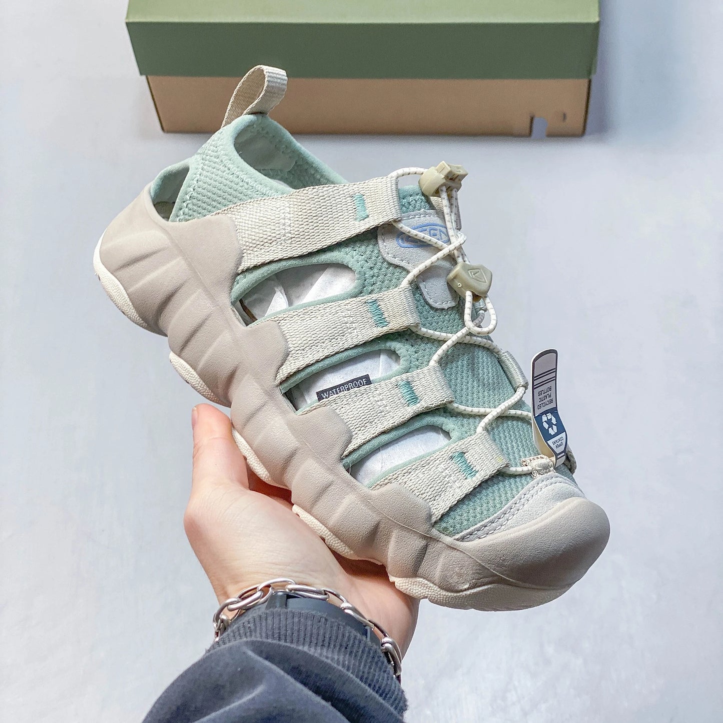 Brand Summer Couple Beach Sandals Outdoor Wading Men's Sandals Breathable Men Hiking Shoes Camping Climbing Aqua Sneakers