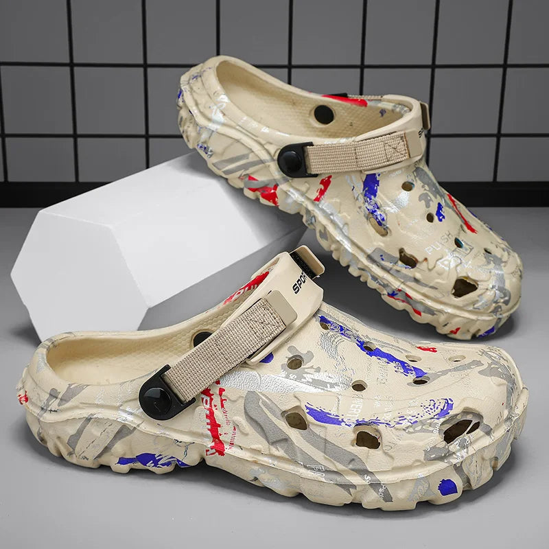 Summer Men Garden Clogs 2025 Summer Slippers for men Outdoor Slide Soft Beach Shoes Male Summer Sandals