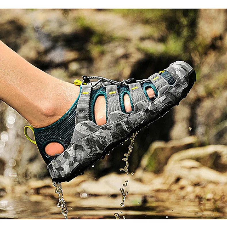 Brand Summer Men's Sandals Fashion Design Beach Men Sandals Outdoor Couple Wading Sandals Non-slip Flat Men Sneakers Size 35-46