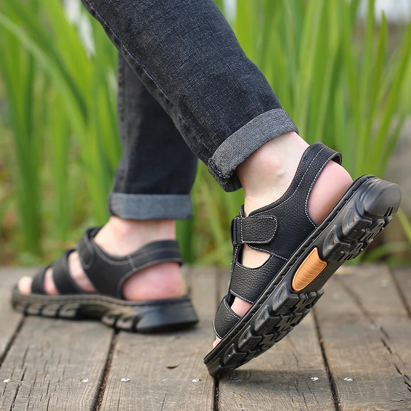 Men's Casual Outdoor Sandals with Adjustable Straps and Non-Slip Sole for Summer Beach Walks, Hiking Trails, and Daily Wear, Per
