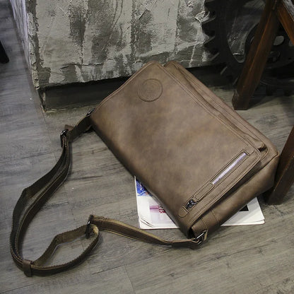 Retro Crossbody Bag Men Large Capacity Messenger Bag Flap Satchels Vintage Design Men's Crossbody Shoulder Bags Male Sling Pack