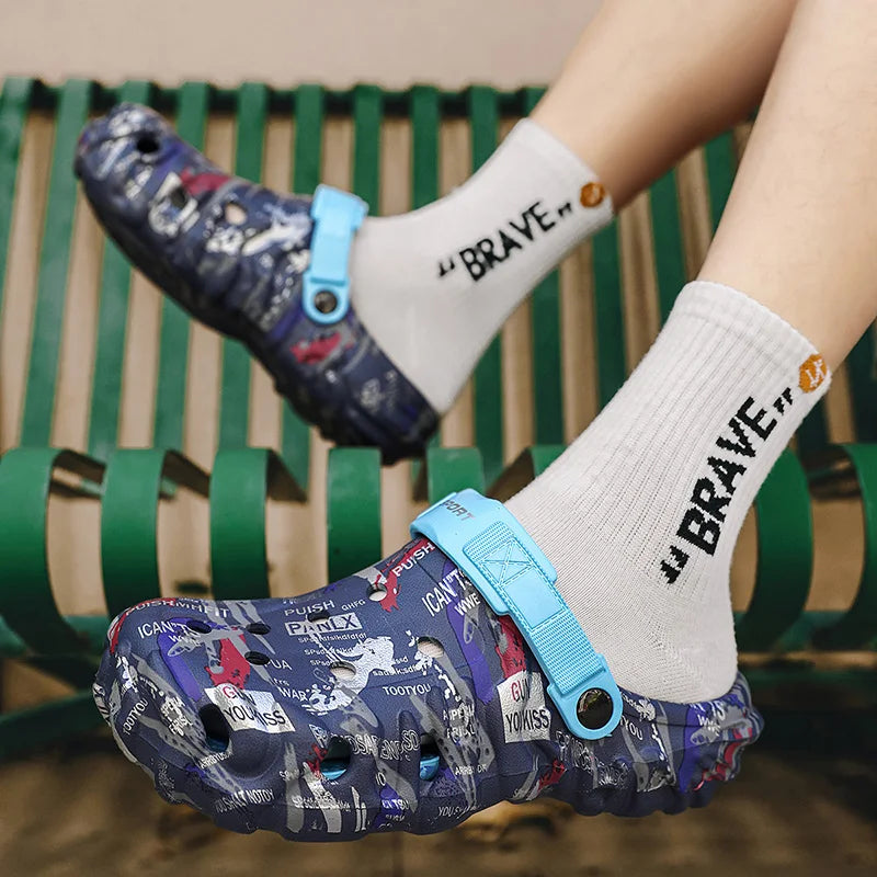 2026 Summer Men's Sandals New Home Garden Shoes Comfortable and Lightweight Men Slippers Non-Slip Soft Bottom Flip Flop Sandals