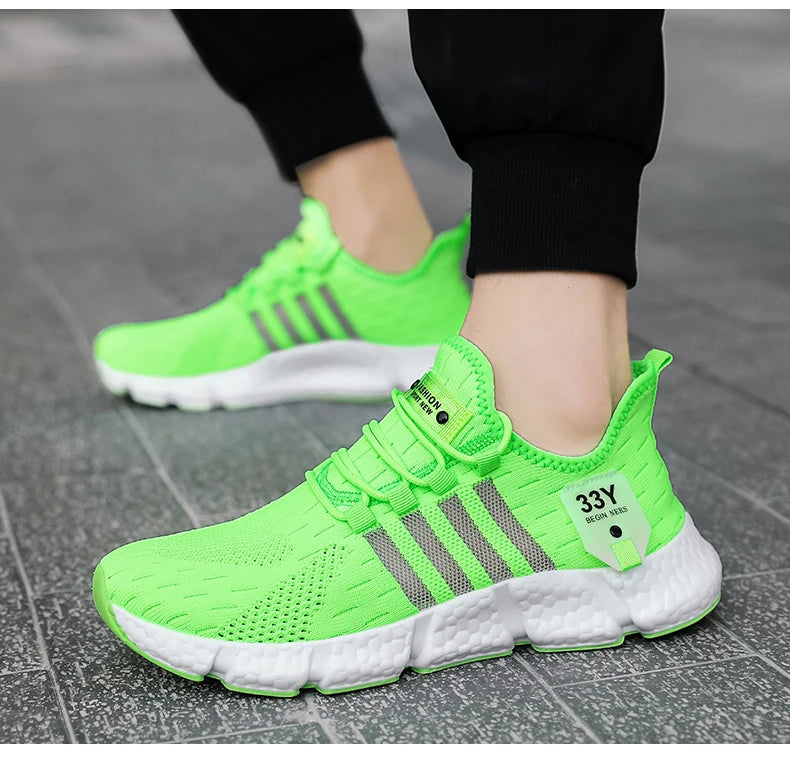 Men Shoes Breathable Classic Running Shoes For Women Outdoor Light Comfortable Mesh Shoes Slip On Walking Sneakers Unisex Tennis