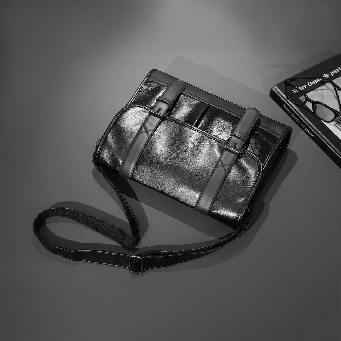 Retro Messenger Bag Men Crossbody Bags Luxury PU Leather Shoulder Messenger Bag for Men Fashion Flap Large Capacity Satchles