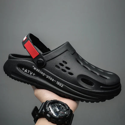 Classic Summer Clogs Men Slippers Breathable Garden Shoes Outdoor Comforty Beach Slippers Home Slippers Antiskid Slippers