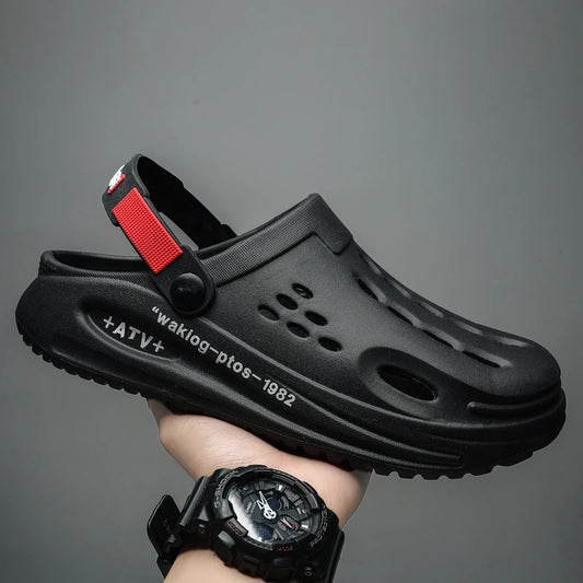 Classic Summer Clogs Men Slippers Breathable Garden Shoes Outdoor Comforty Beach Slippers Home Slippers Antiskid Slippers