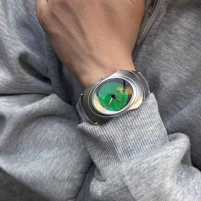 Fashion Quartz Watch Mens Y2k Red Alien Style Green Creative Blade Design Special Fashion Unique Steel Men Watch Personalize AAA Clock