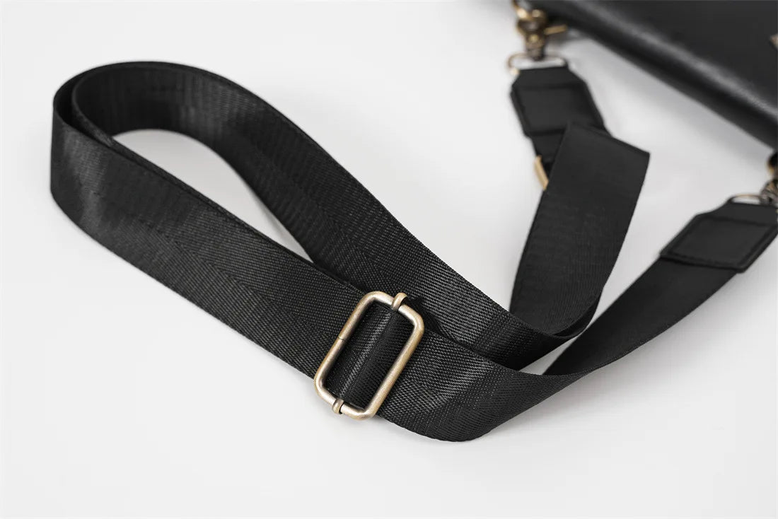 Fashion Badge Rivet Crossbody Bag Men Luxury Brand Designer Shoulder Bag Men Satchels Shoulder Messenger Bags Handbags Bolsos