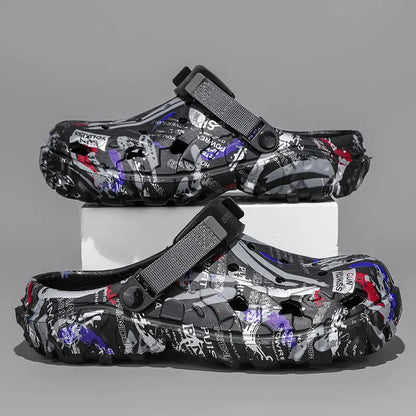 Summer Men Garden Clogs 2025 Summer Slippers for men Outdoor Slide Soft Beach Shoes Male Summer Sandals