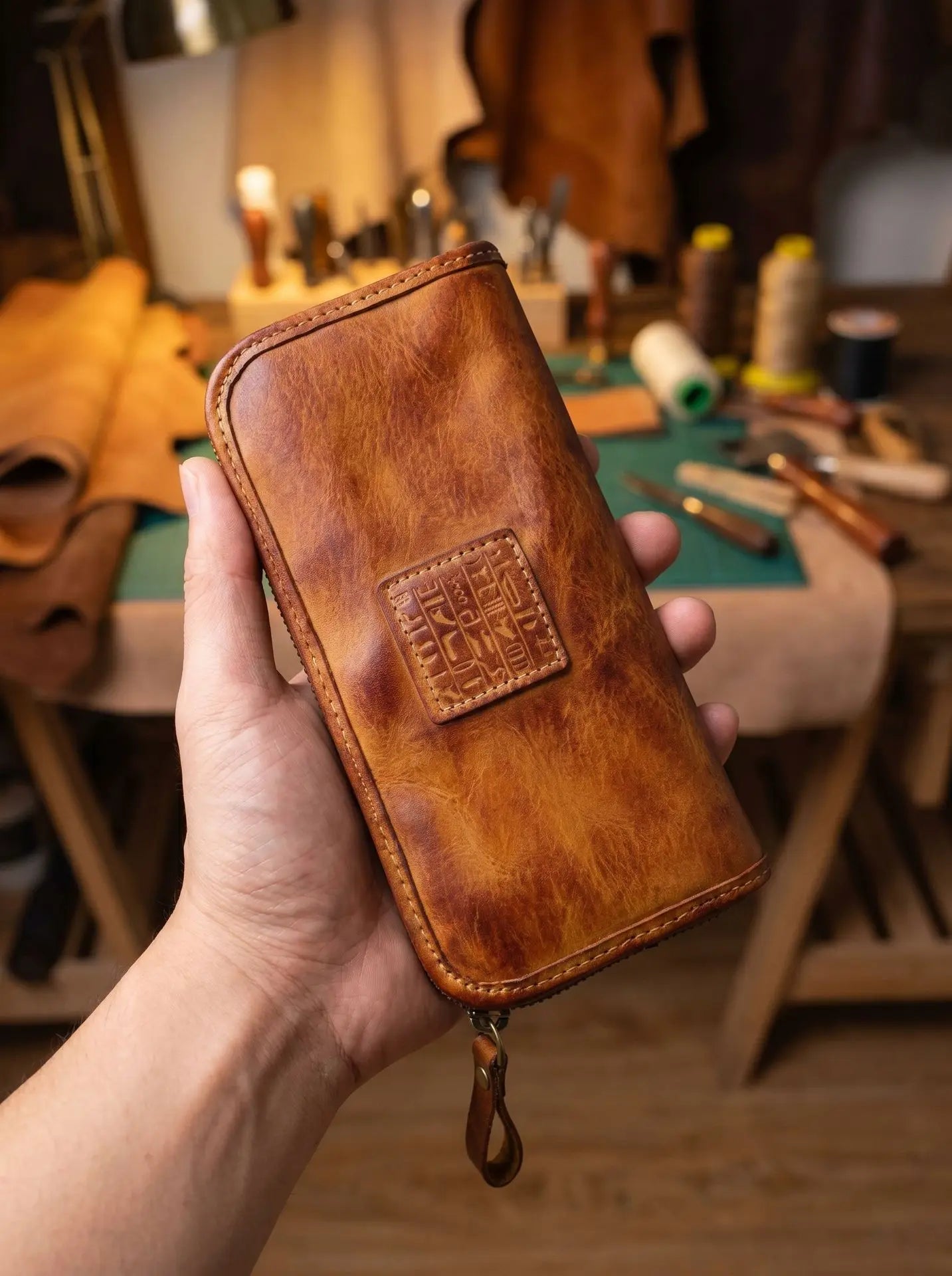 YETTIES Men's Vegetable Tanned Leather Long Clutch Wallet Large Capacity Multi-Function Document Vintage Business Handheld Purse