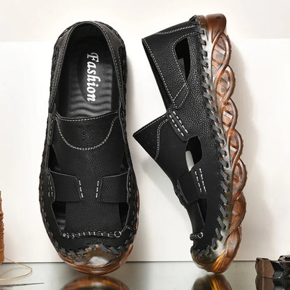 Hot Sale Summer Men's Flats Outdoor Non-slip Men Beach Shoes Handmade Leather Man Sandals Fashion Hollow Out Sneakers Slippers