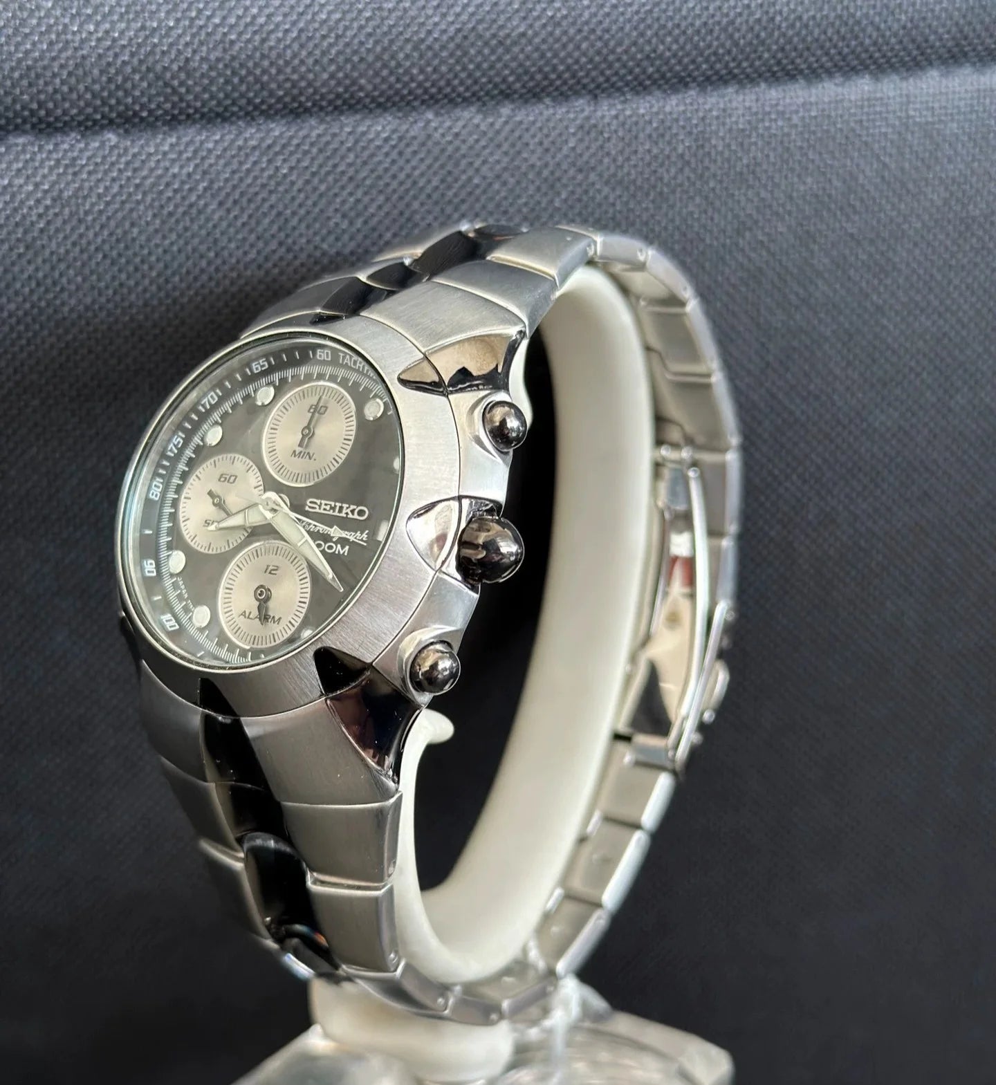 Original Japan SEIKO Men Watch Chronograph Series Quartz Watches 100m waterproof Sports watch SNA765J1