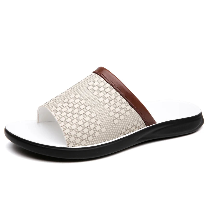 Men's Summer Fashion Comfortable Beach Shoes Outdoor Wear-Resistant Anti-Slip Sandals for Casual Beach Life-1105