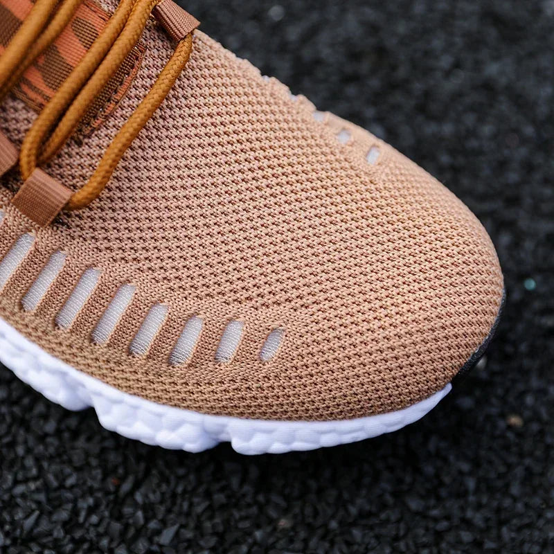 Summer Men Sneakers Lightweight Breathable Mesh Outdoor Casual Shoes Fashionable Tennis Training Shoes Men's Free Shipping