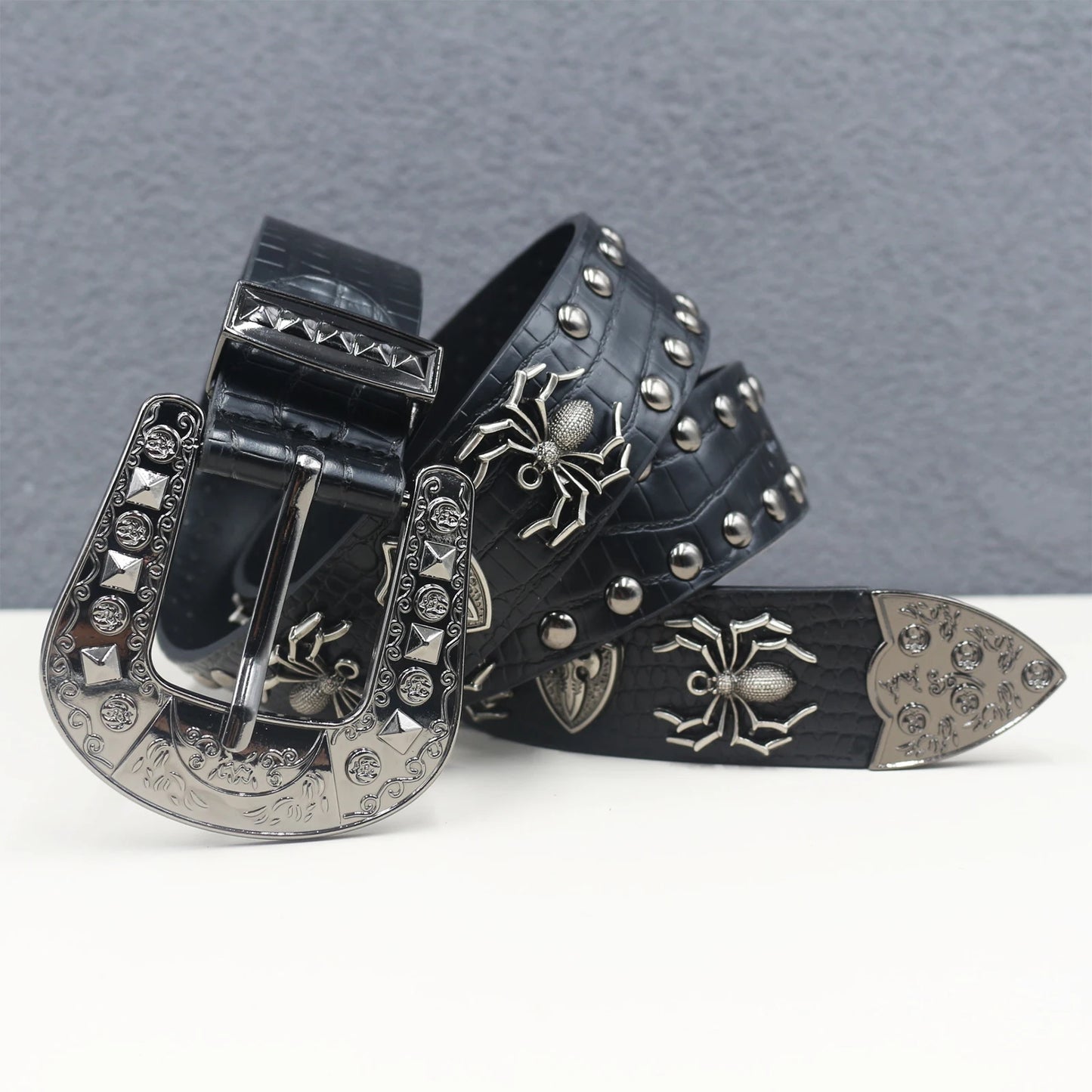 Y2K Punk spider Black Rivet Belt Goth Pu Leather Belts For Women Jeans Pants Boys And Girls Students Belt