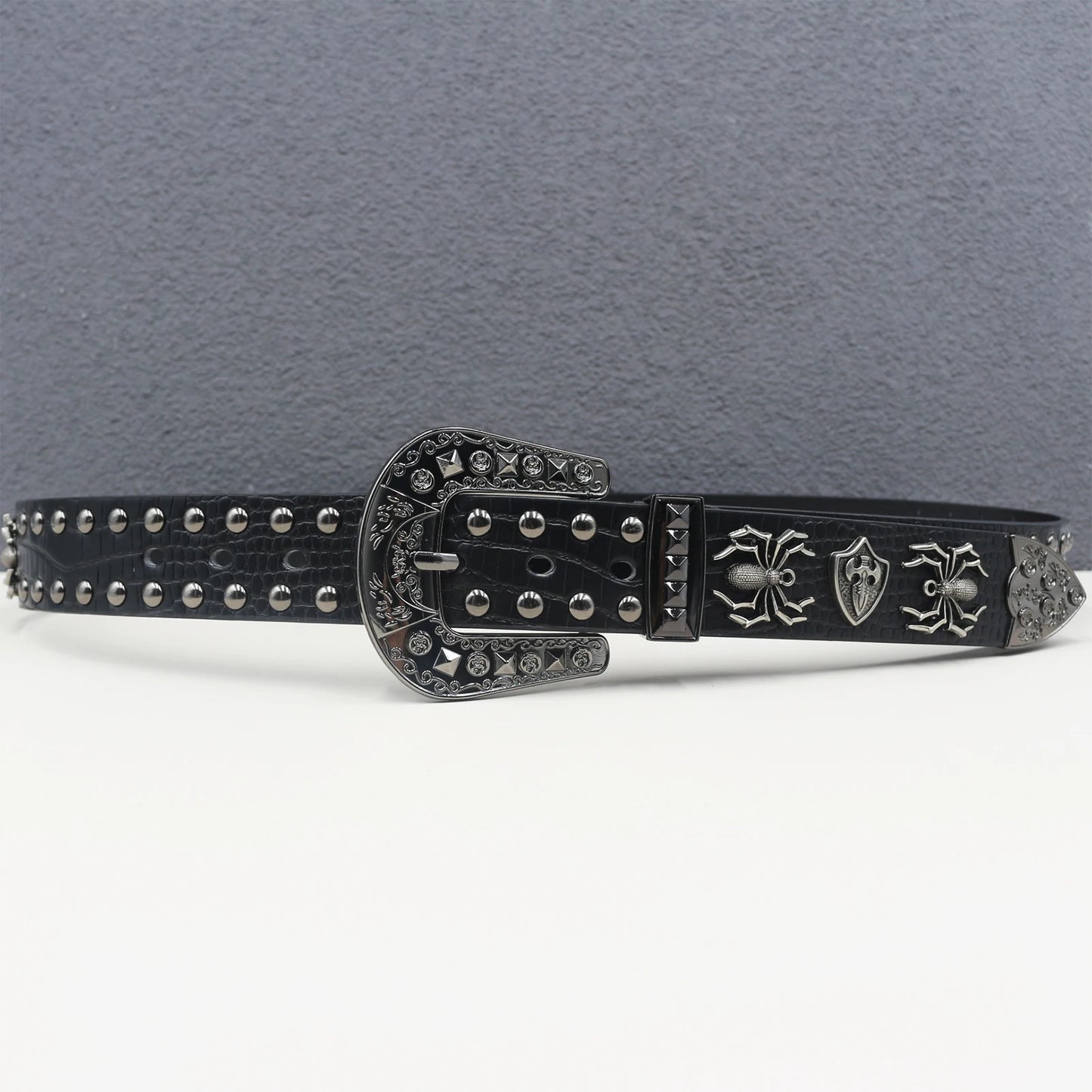 Y2K Punk spider Black Rivet Belt Goth Pu Leather Belts For Women Jeans Pants Boys And Girls Students Belt
