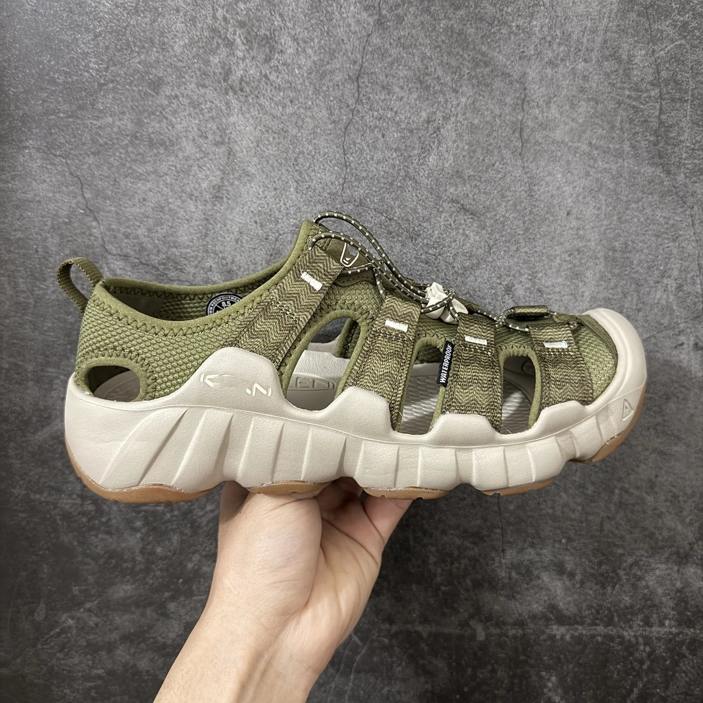 Brand Summer Couple Beach Sandals Outdoor Wading Men's Sandals Breathable Men Hiking Shoes Camping Climbing Aqua Sneakers