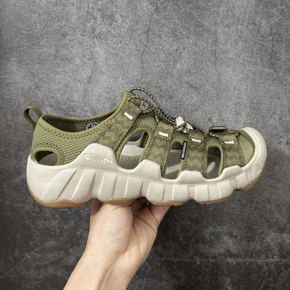 Brand Summer Couple Beach Sandals Outdoor Wading Men's Sandals Breathable Men Hiking Shoes Camping Climbing Aqua Sneakers