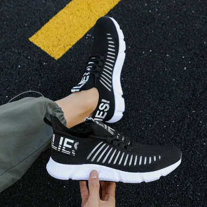 Summer Men Sneakers Lightweight Breathable Mesh Outdoor Casual Shoes Fashionable Tennis Training Shoes Men's Free Shipping