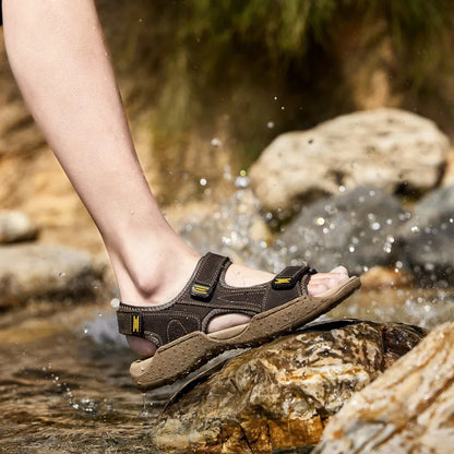 New Mens Summer Sandals High Quality Outdoor Walking Beach Sandals Roman Genuine Leather Casual Shoes Retro Comfortable Sneakers