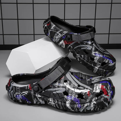 Summer Men Garden Clogs 2025 Summer Slippers for men Outdoor Slide Soft Beach Shoes Male Summer Sandals